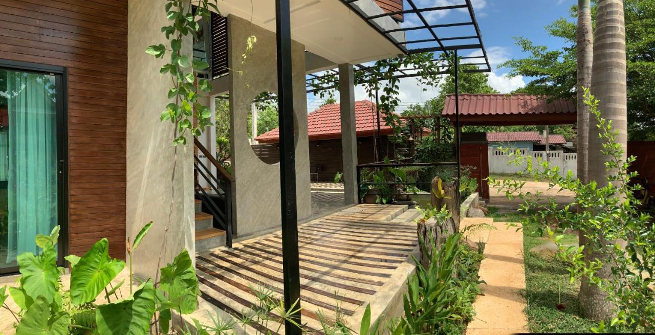 Saythong Boutique Hotel Chiang Khan Exterior photo